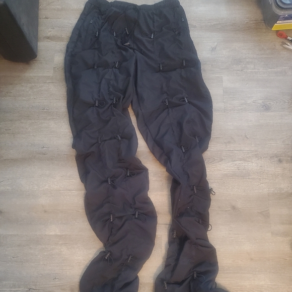 Bungee cord pants - Picture 2 of 2